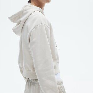 H&M Cream Zip Crop Hoodie Sweatshirt Basic Soft Off White Athleisure Yoga Small